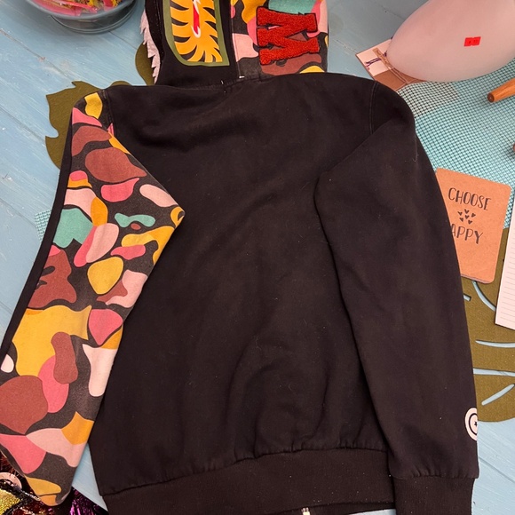 ABathing Ape Hoodie - Picture 3 of 4